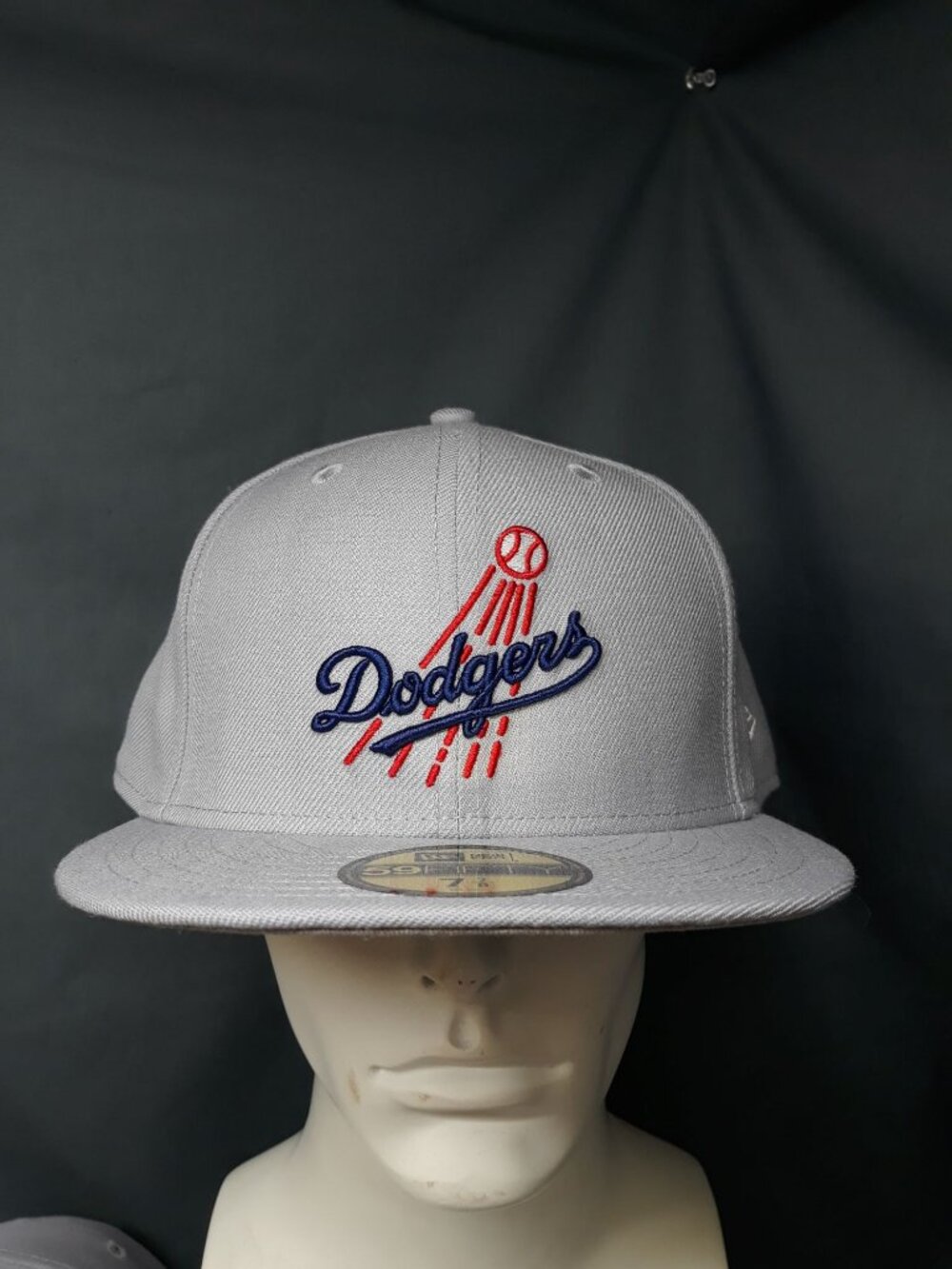 NewEra 59-Fifty Men's Fitted Los Angeles Dodgers Hat Size 7 7/8 NEW WITH TAGS!